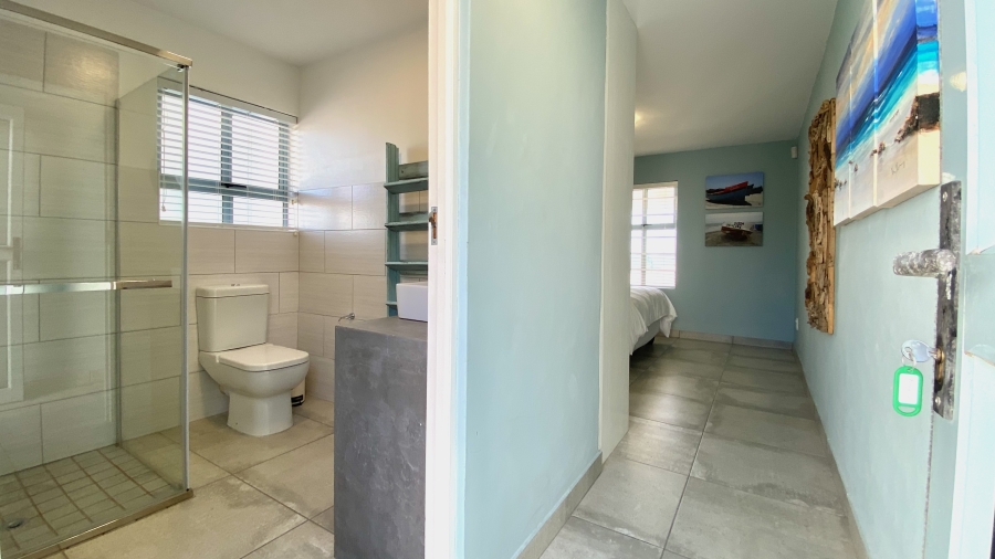 4 Bedroom Property for Sale in Dwarskersbos Western Cape